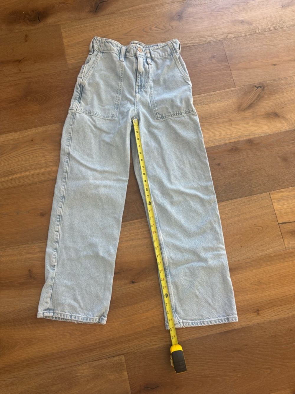 Free People- Light Blue women’s Carpenter Jeans -wide Leg cropped. 26